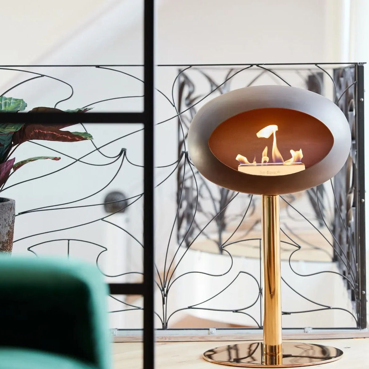 Le Feu Ground Steel Low - Mocca - 25mm Pole Width