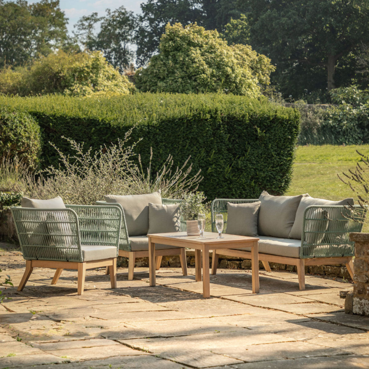 Gallery Direct Cataldo Lounge Set Green