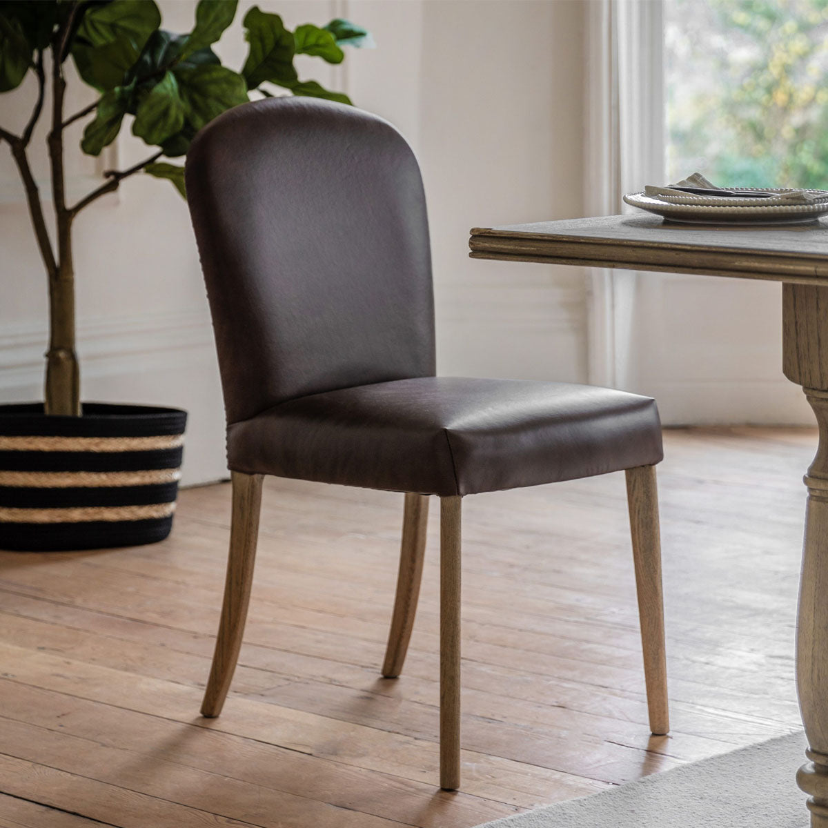 Gallery Direct Hinton Dining Chair Brn Leath (2pk) 600x455x890mm