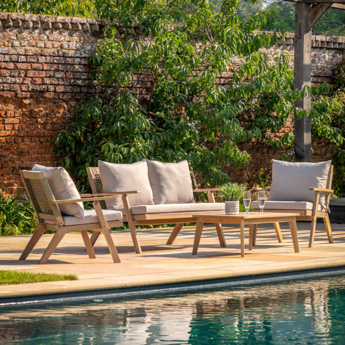 Gallery Direct Marina Lounge Set