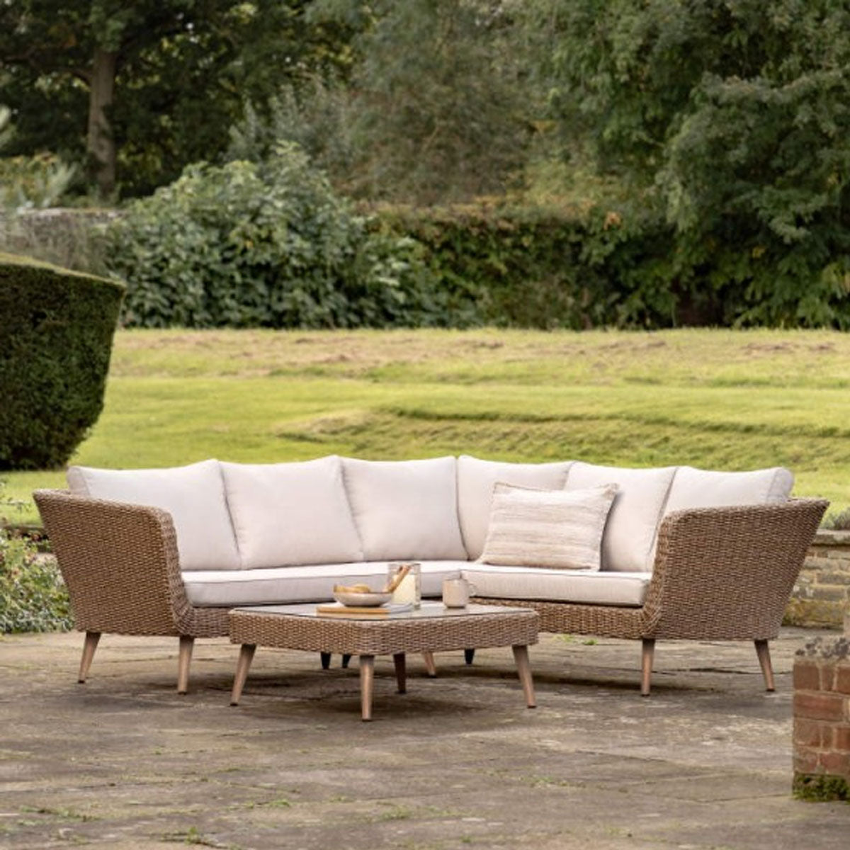 Gallery Direct Avena Corner Lounge Set