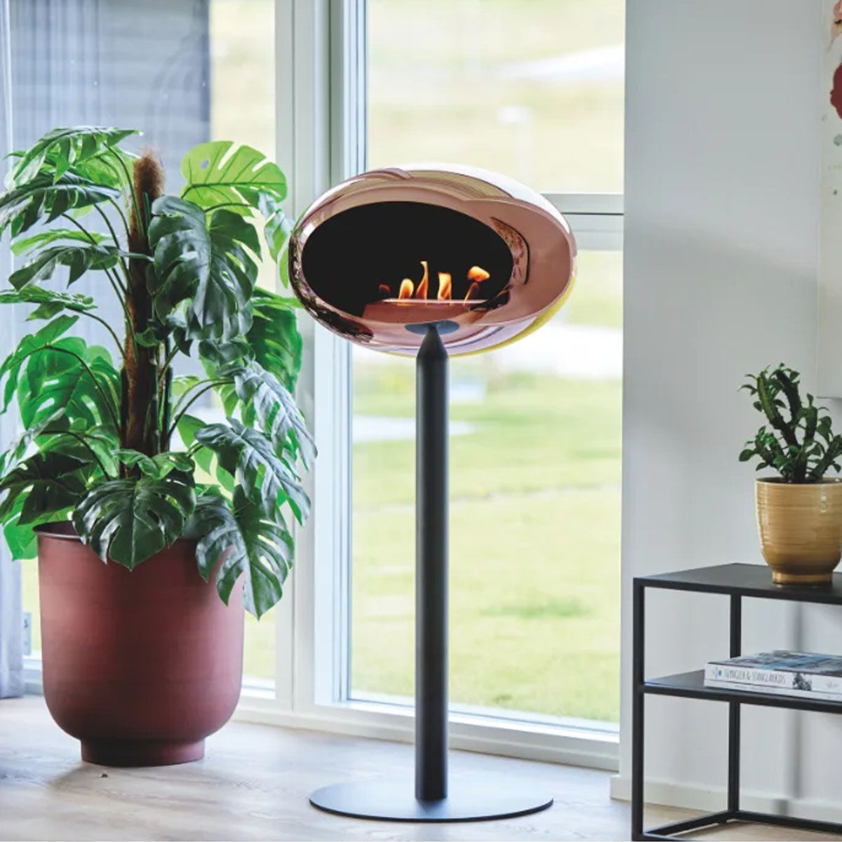 Le Feu Ground Steel High - Chromed Rose Gold - 60mm Pole Width