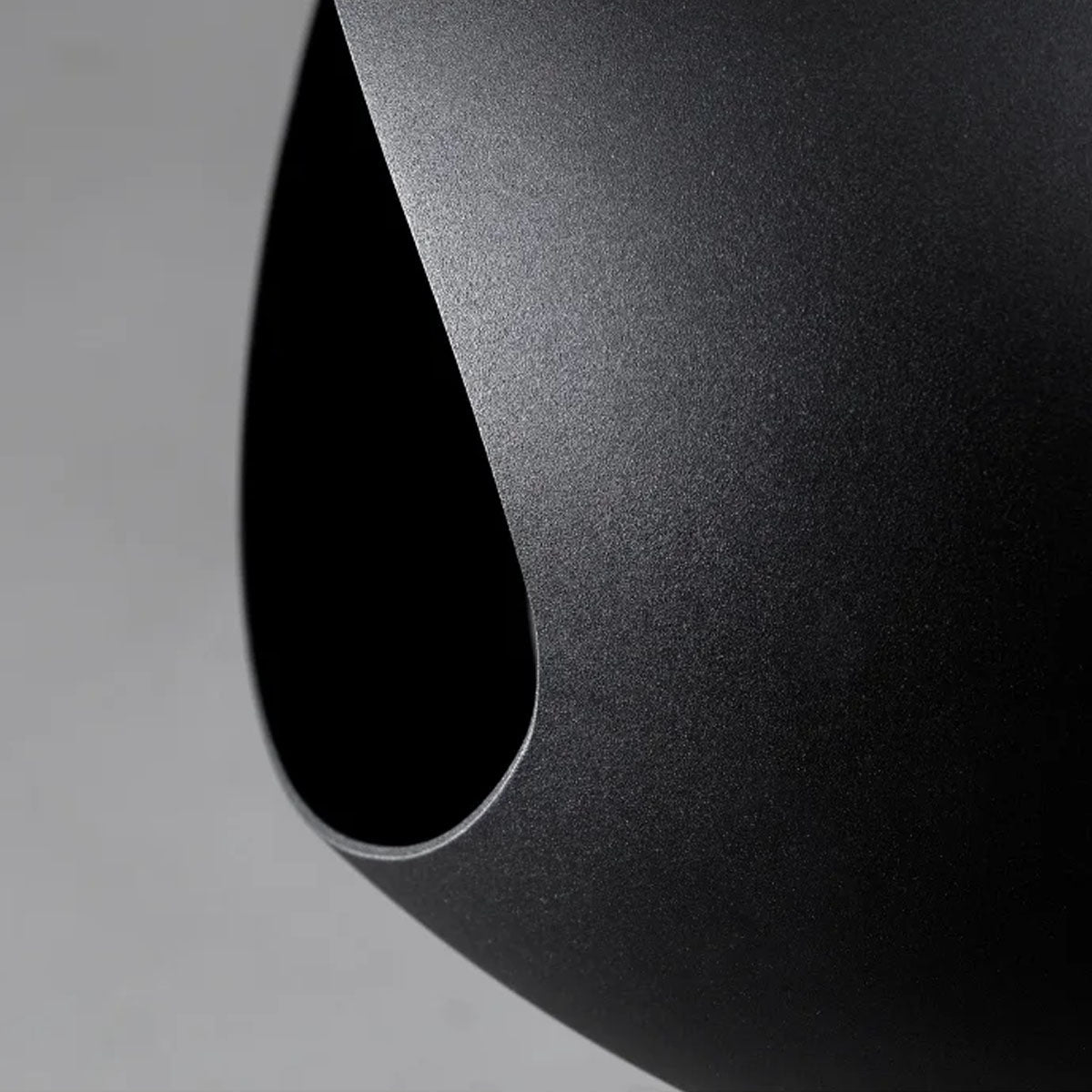 Le Feu Ground Steel High - Black - 25mm Pole Width