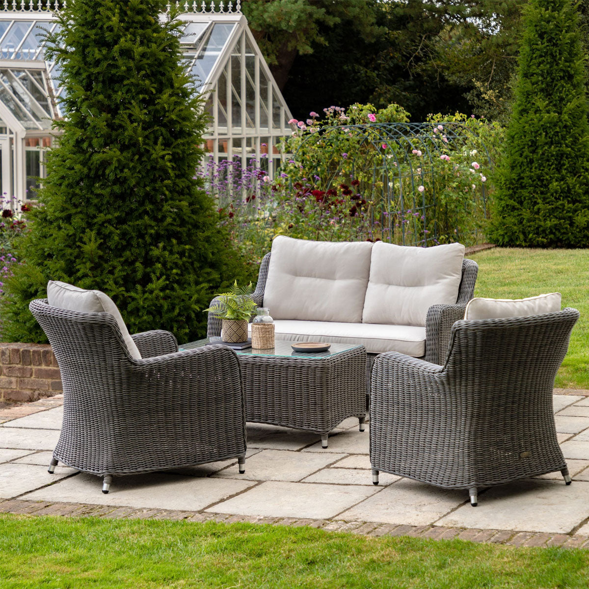 Gallery Direct Windsor Lounge Set