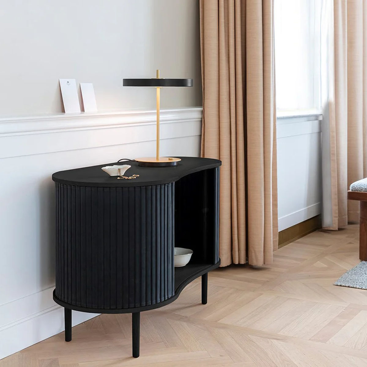 Umage Audacious Cabinet