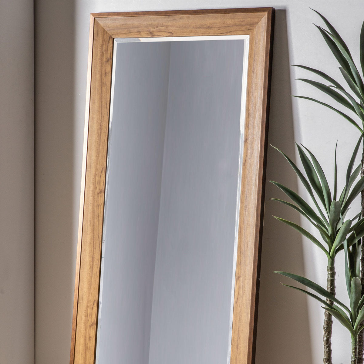 Gallery Direct Fraser Leaner 635x1525mm