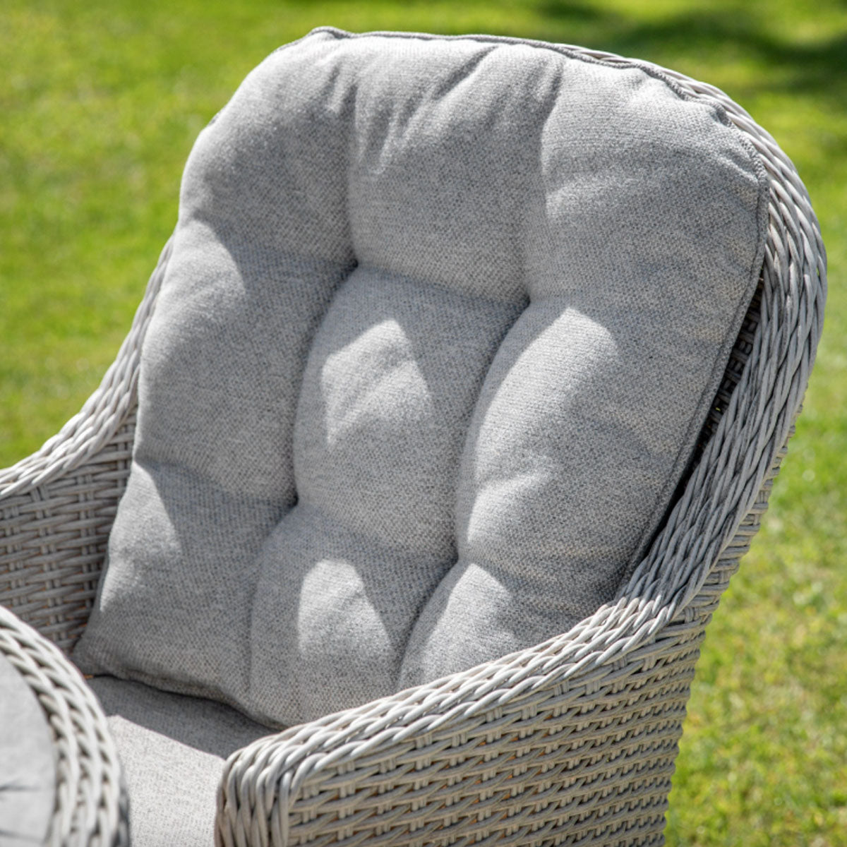 Gallery Direct Holton 4 Seater Round Dining Set