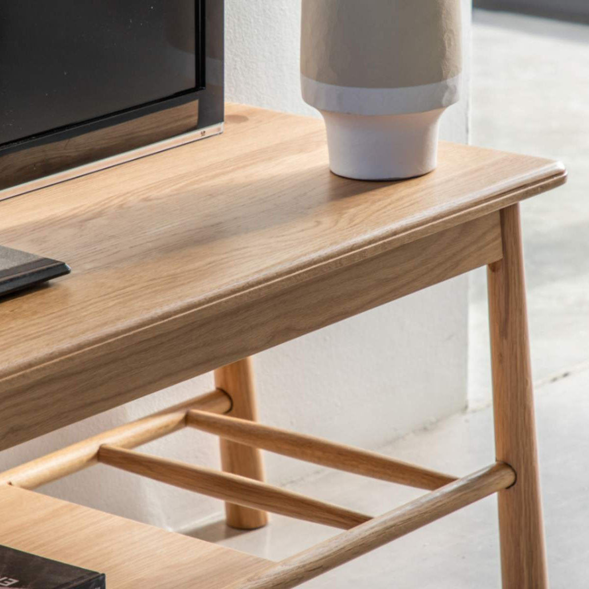 Gallery Direct Wycombe Media Unit 1400x420x425mm