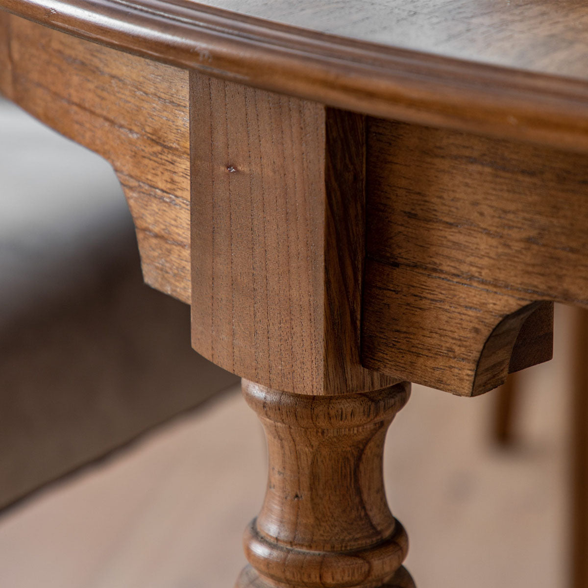 Gallery Direct Highgrove Ext Round Table 1200/1600x1200x750mm