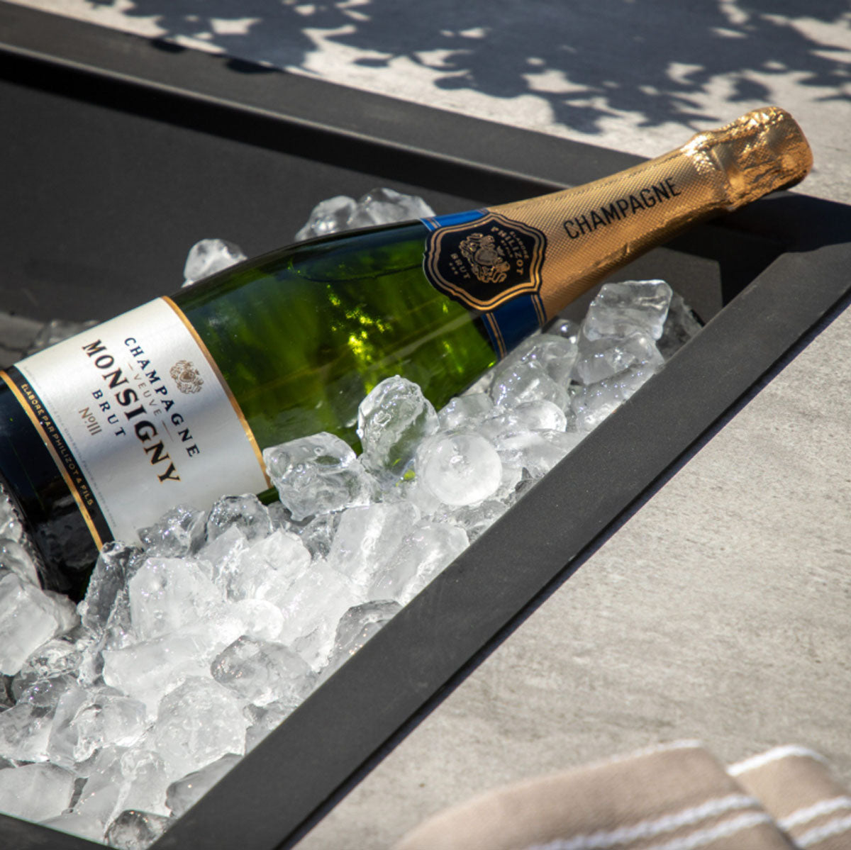 Gallery Direct Holton Corner Square Dining Set with Fire Pit