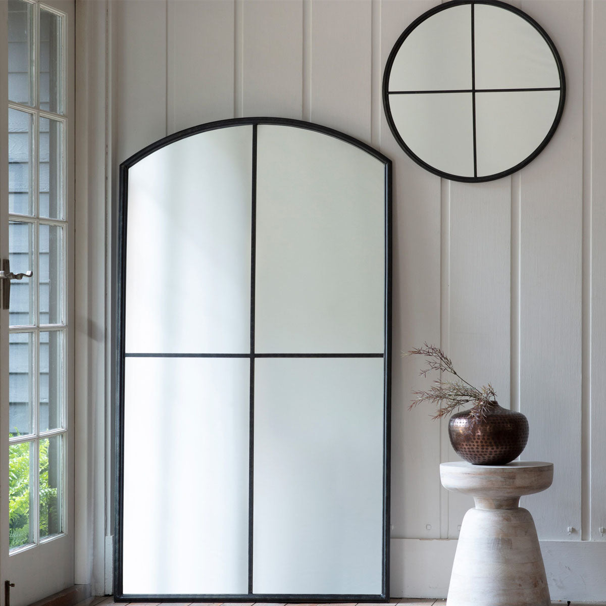 Gallery Direct Frida Round Mirror Black 600x40x600mm