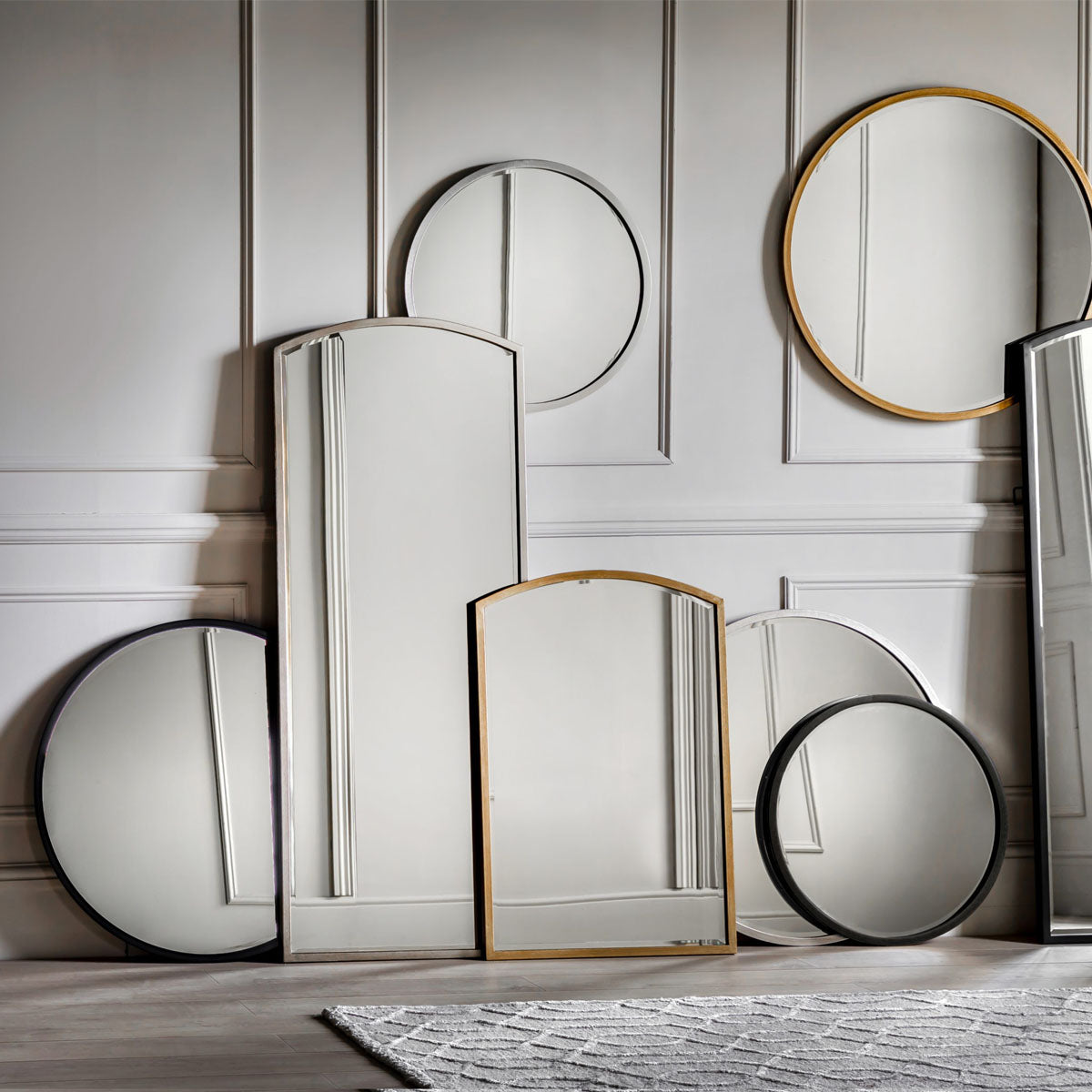Gallery Direct Higgins Round Mirror Black 600x600mm