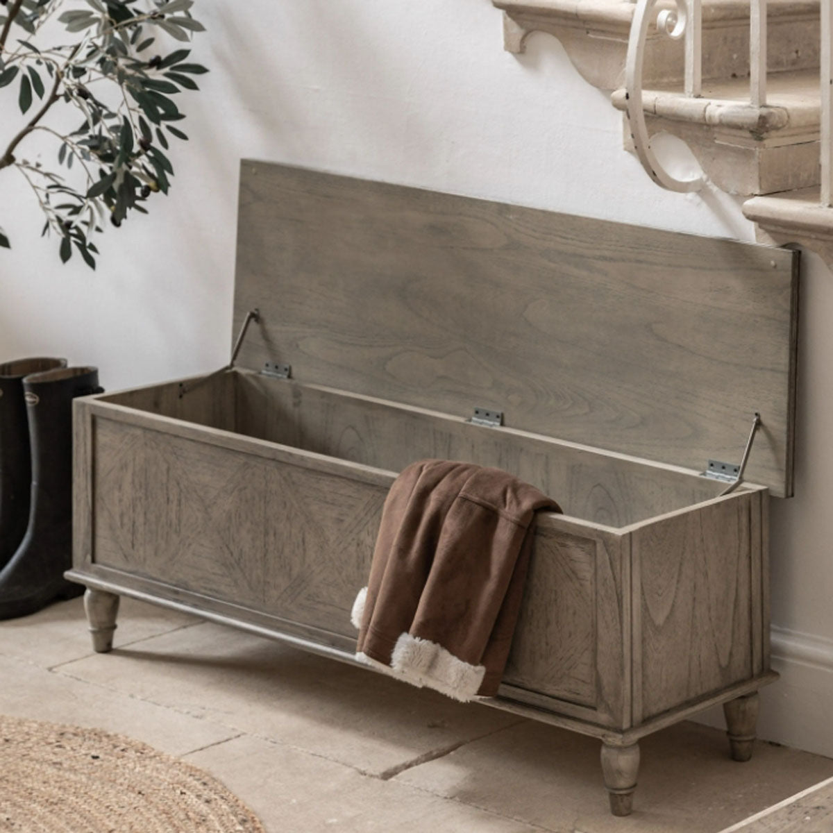 Gallery Direct Mustique Hall Bench/Chest 1300xx400x460mm