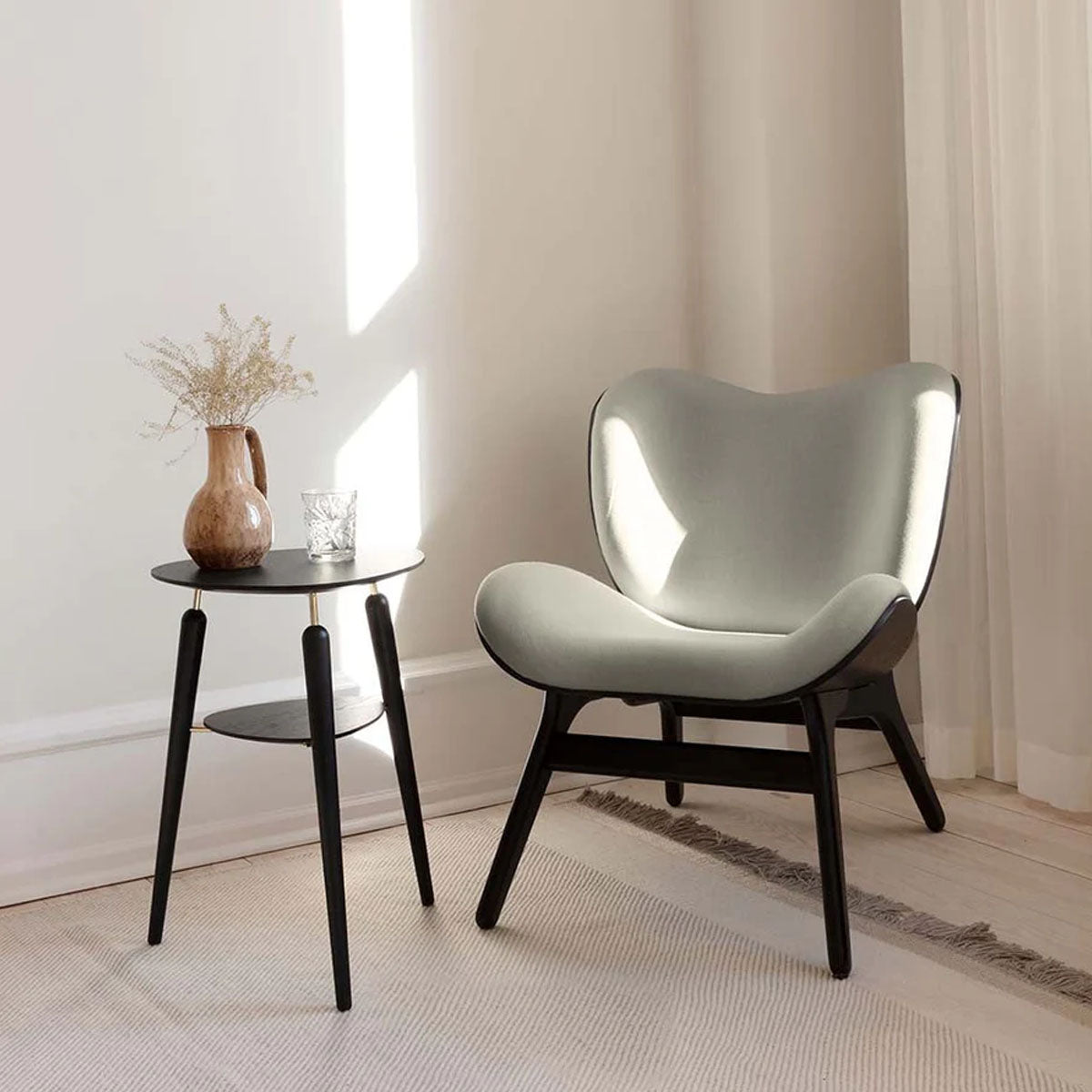 Umage A Conversation Piece Lounge Chair Low