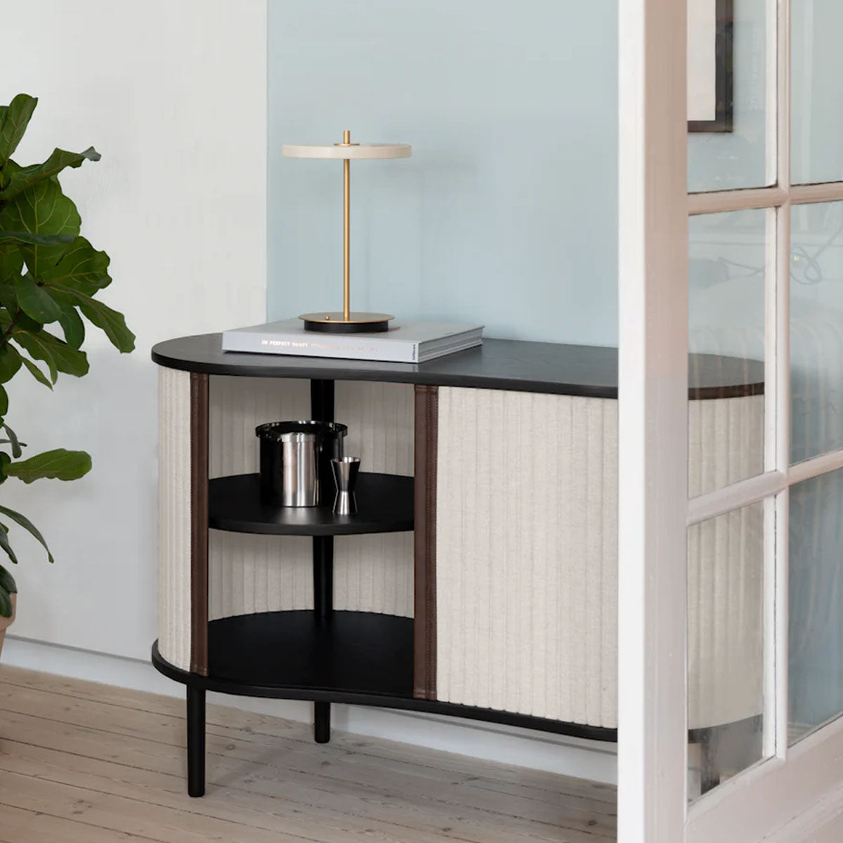 Umage Audacious Cabinet