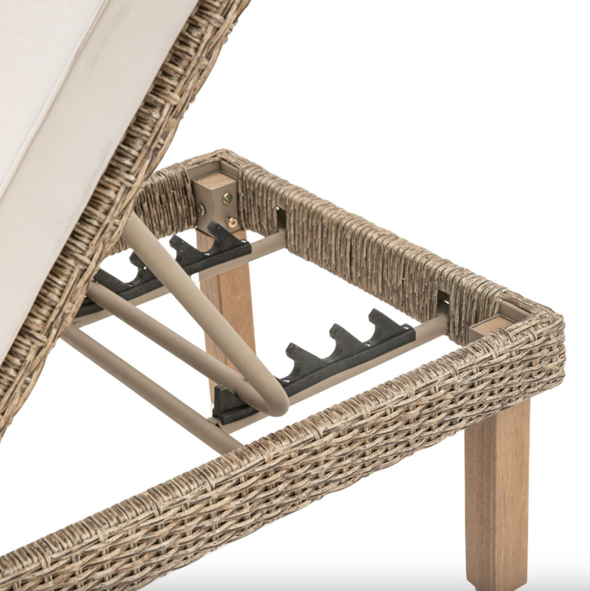 Gallery Direct Avena Lounger 1880x560x430mm