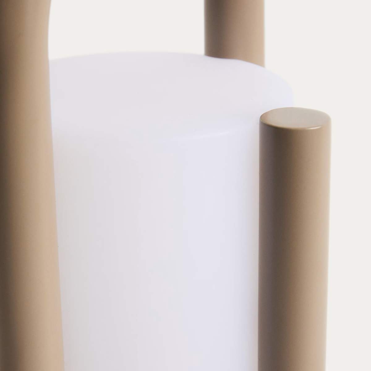 Kave Home Leros small portable table lamp in green polyethylene and steel