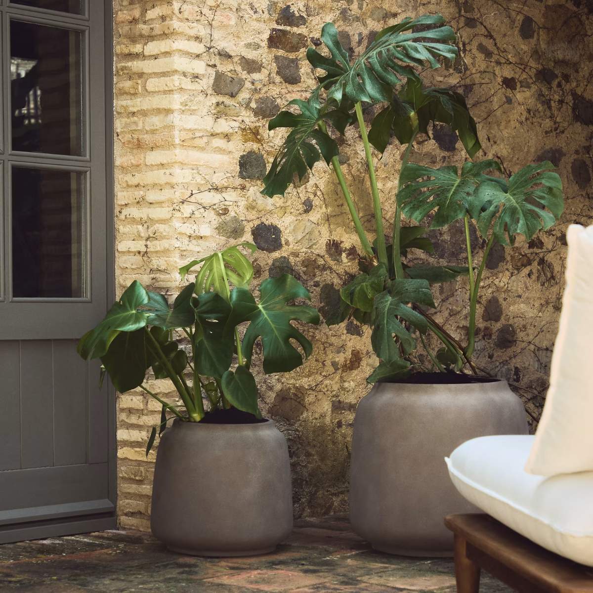 Kave Home Lira terracotta-effect planter Ø53cm