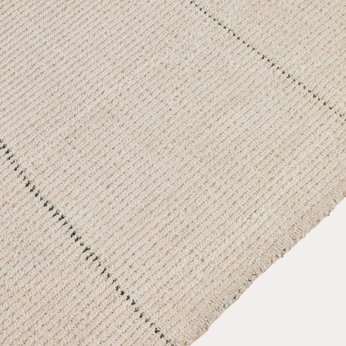 Kave Home Lisdan ecru synthetic fibre rug with green graphic detail 200 x 300cm