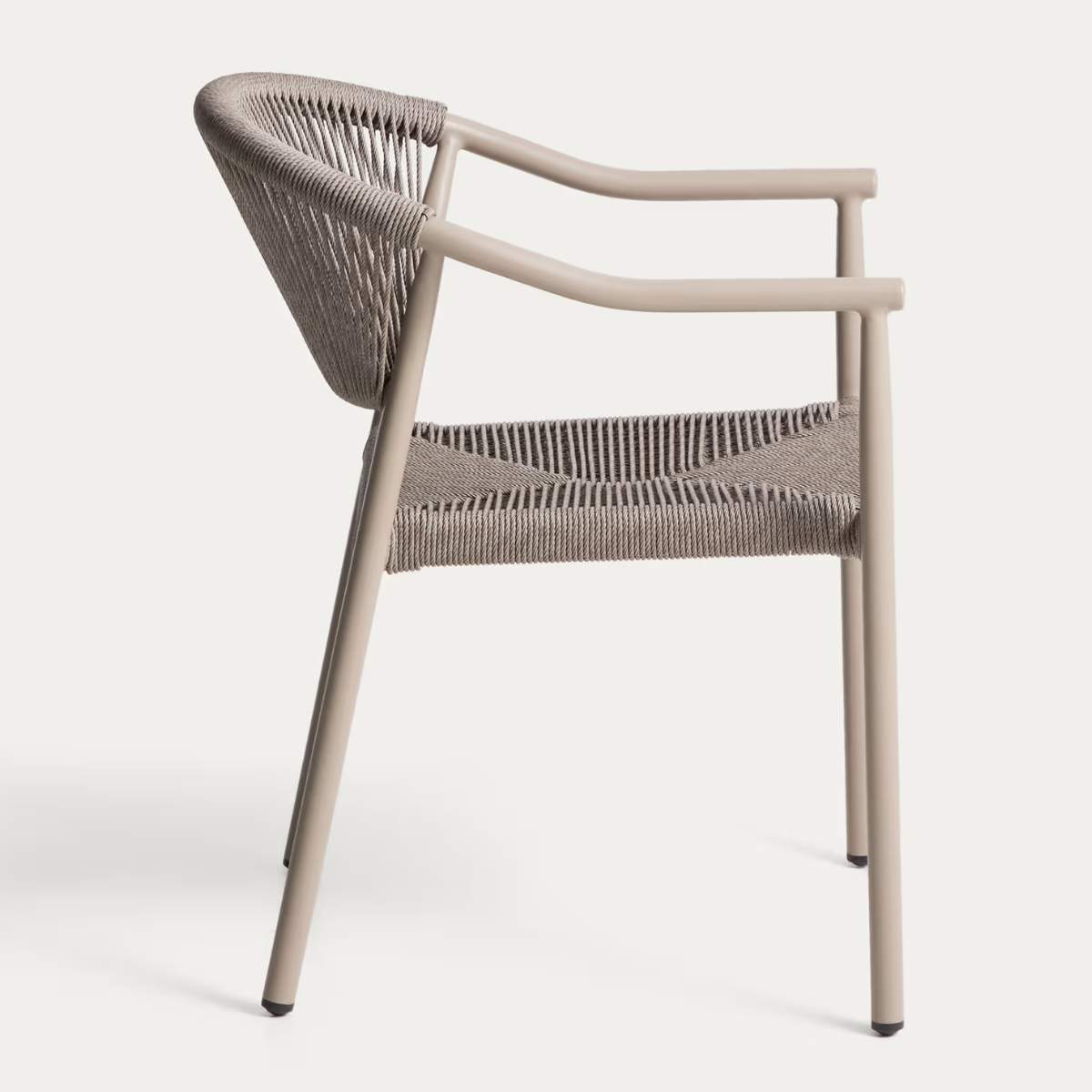 Kave Home Livadia stackable outdoor chair in ecru aluminium