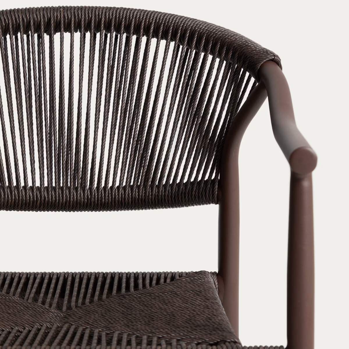 Kave Home Livadia stackable outdoor chair in ecru aluminium