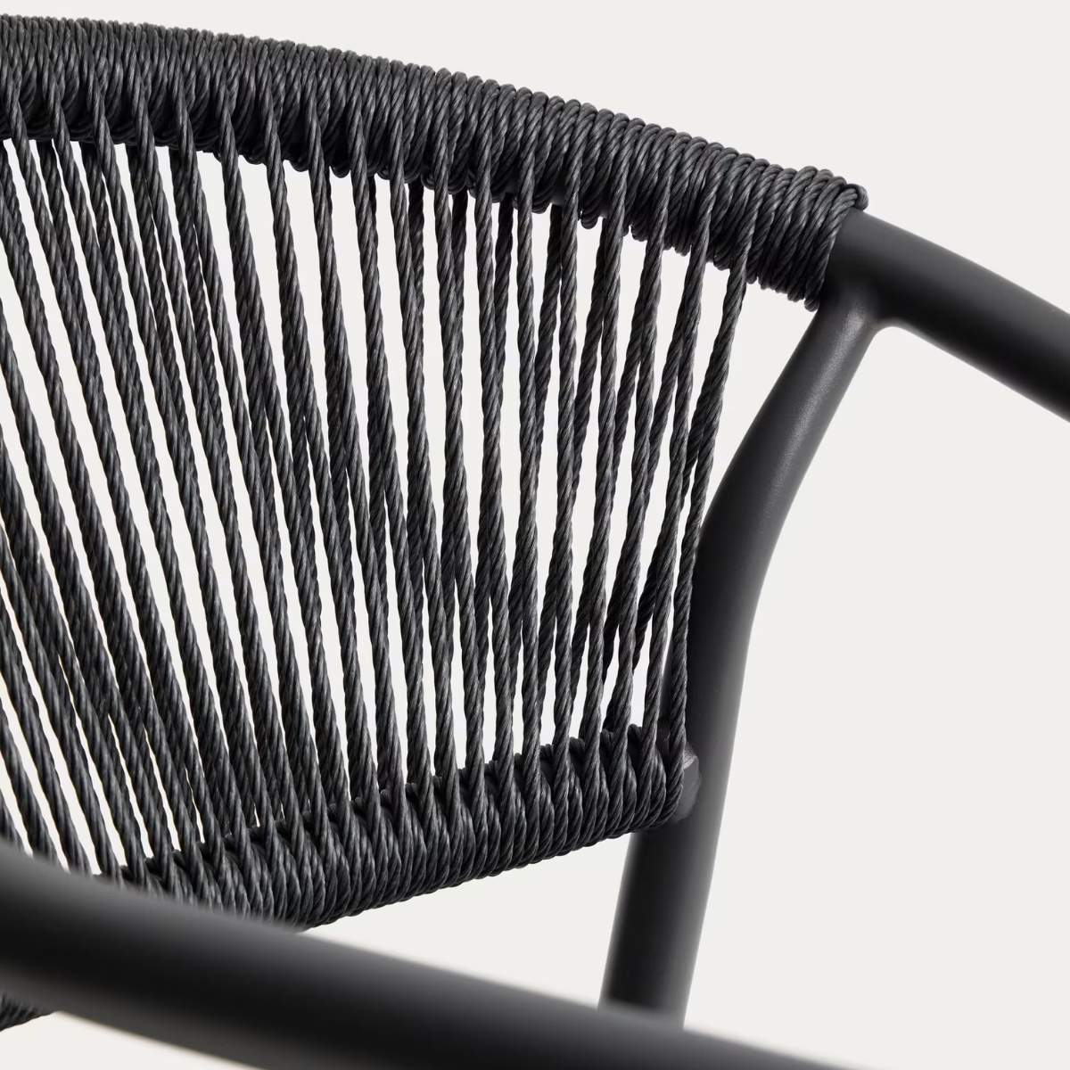 Kave Home Livadia stackable outdoor chair in ecru aluminium