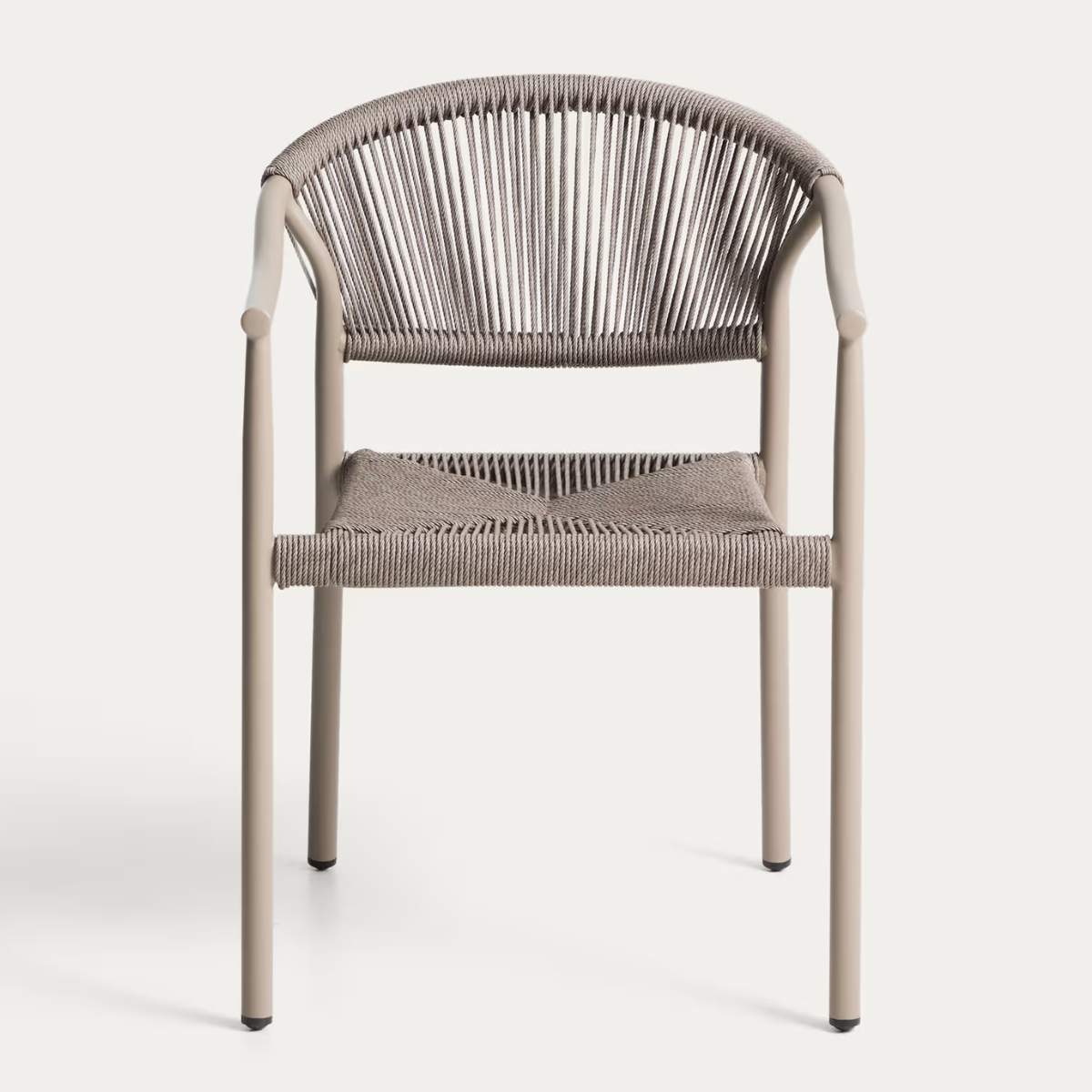 Kave Home Livadia stackable outdoor chair in ecru aluminium