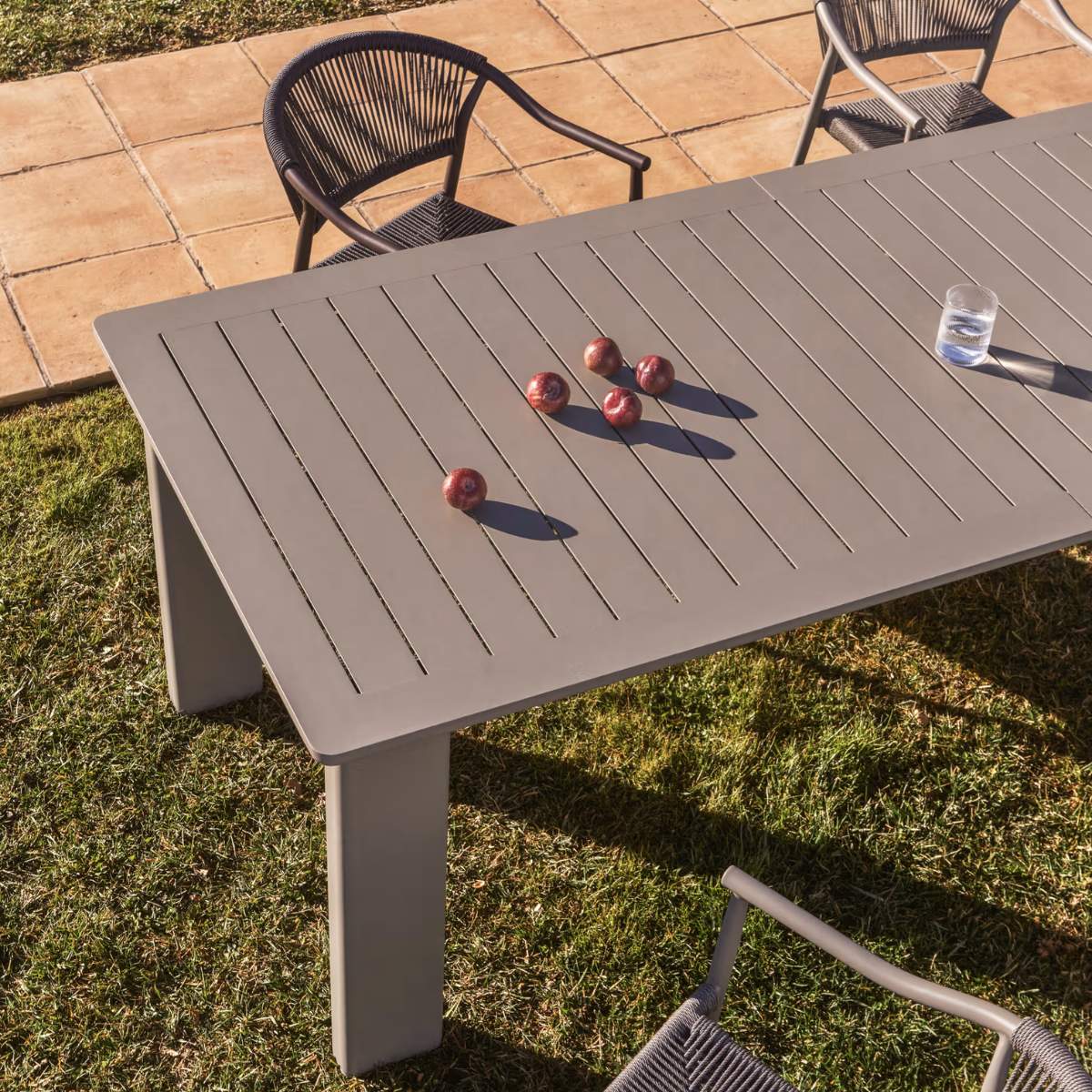 Kave Home Livorno extendable table in taupe aluminium 233(350) x 100 cm