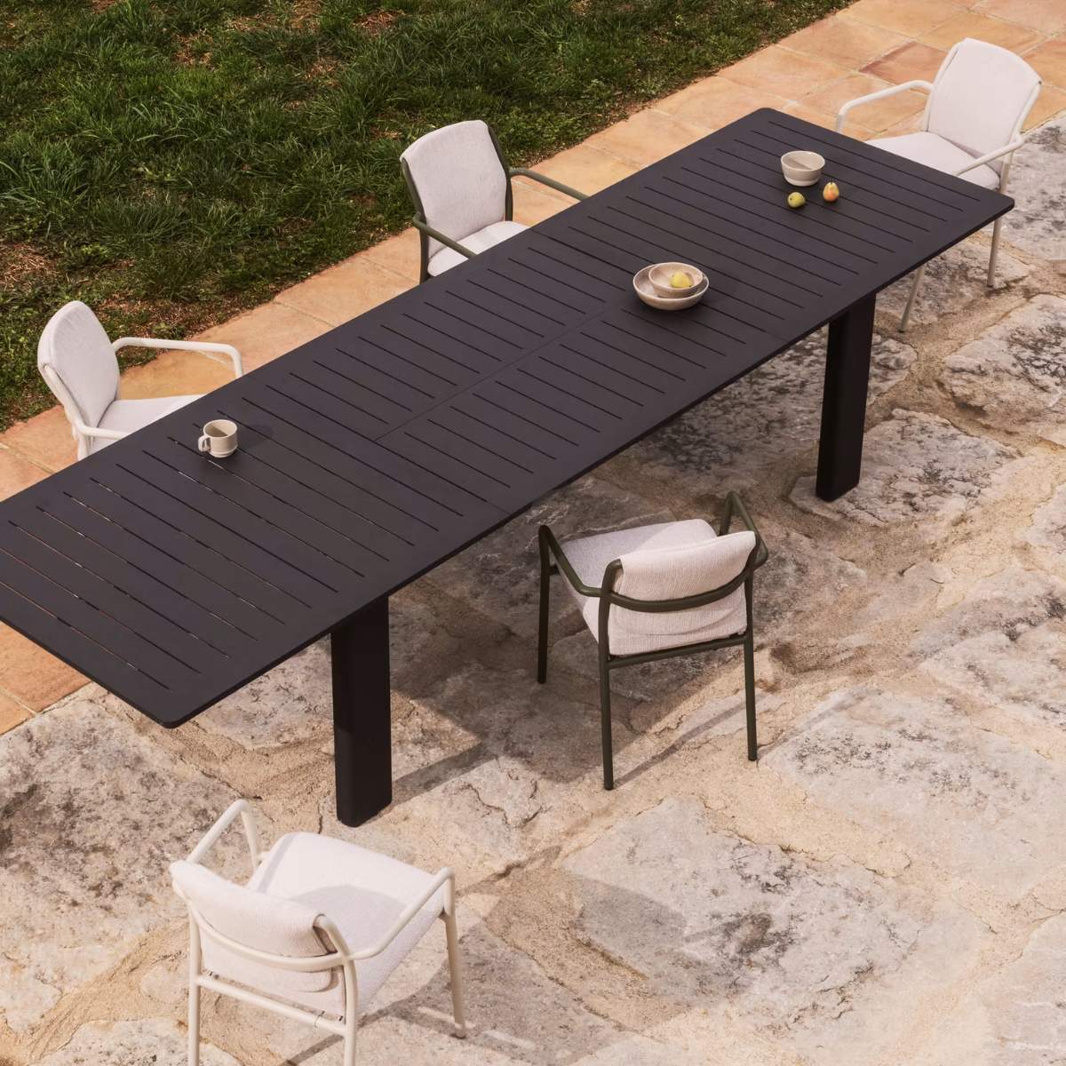 Kave Home Livorno extendable table in taupe aluminium 233(350) x 100 cm