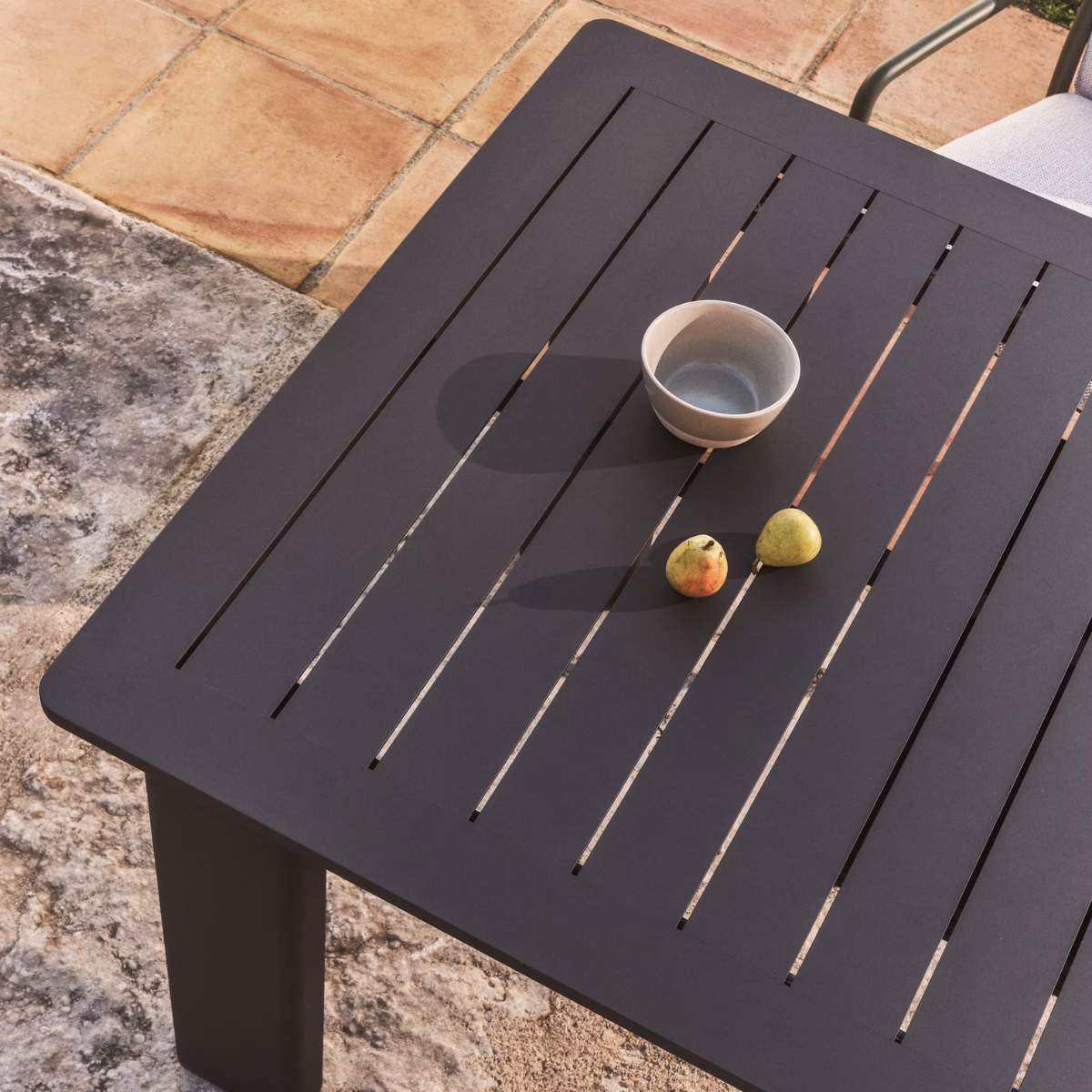Kave Home Livorno extendable table in taupe aluminium 233(350) x 100 cm