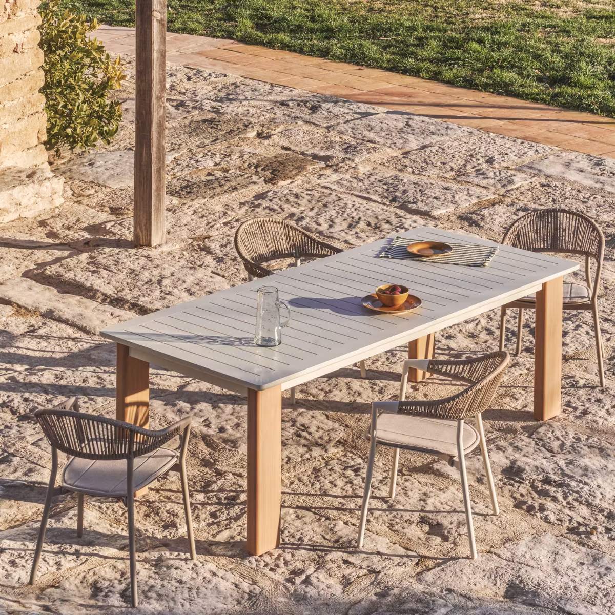Kave Home Livorno extendable table in taupe aluminium 233(350) x 100 cm