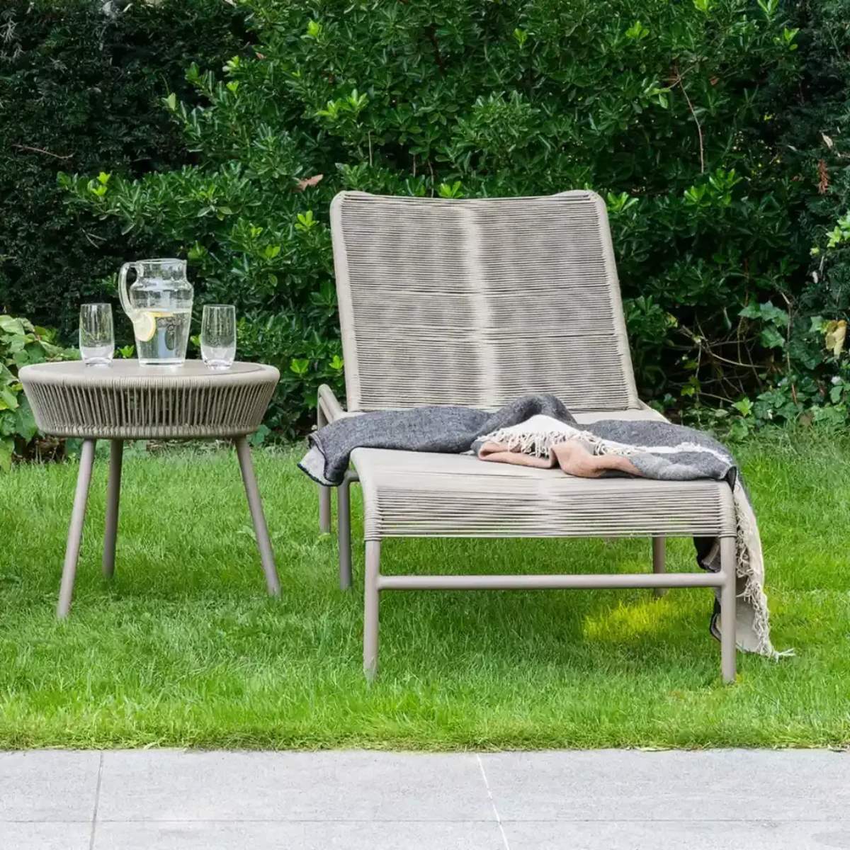 Vincent Shepherd Loop Sun Lounger | Rope | 3 Colours