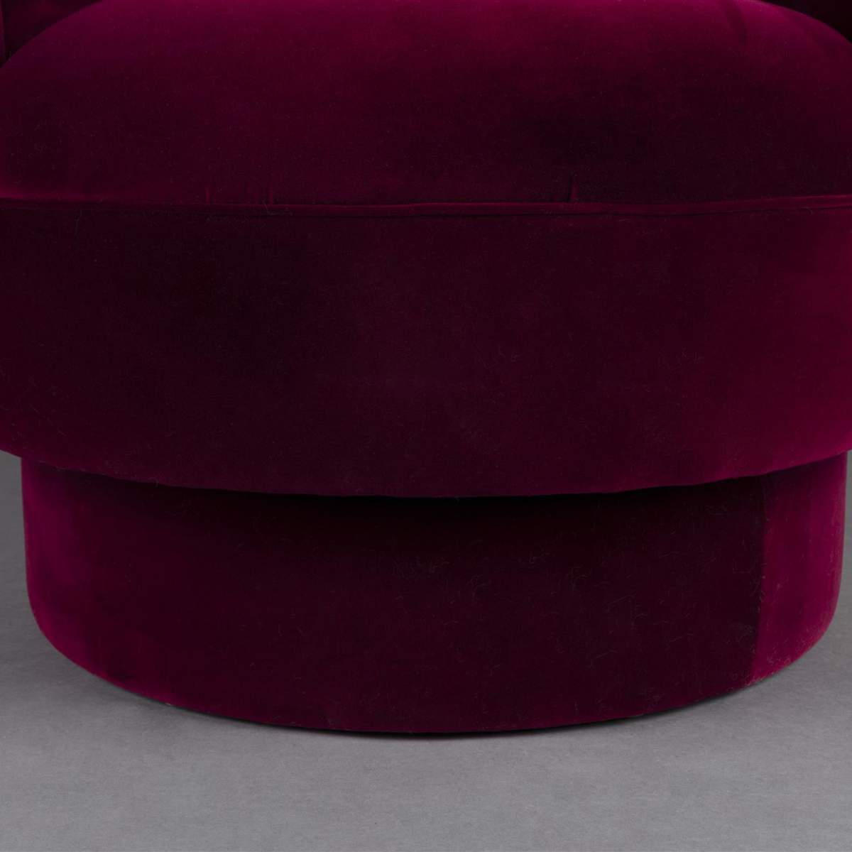 Dutch Bone Lounge Chair Dorothy