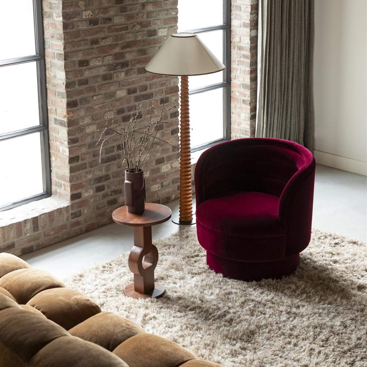 Dutch Bone Lounge Chair Dorothy