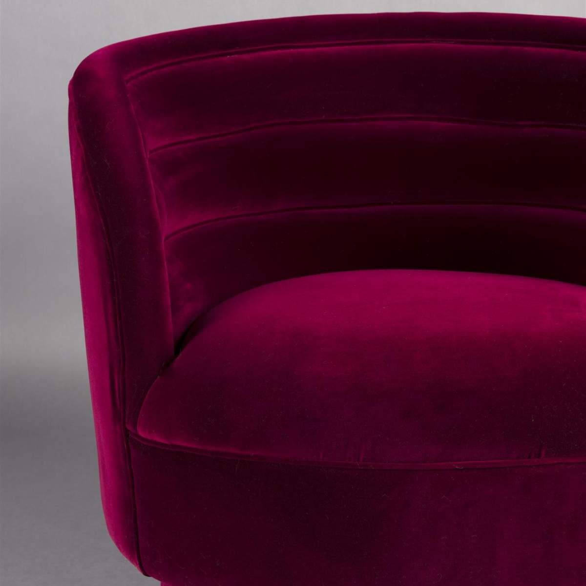 Dutch Bone Lounge Chair Dorothy