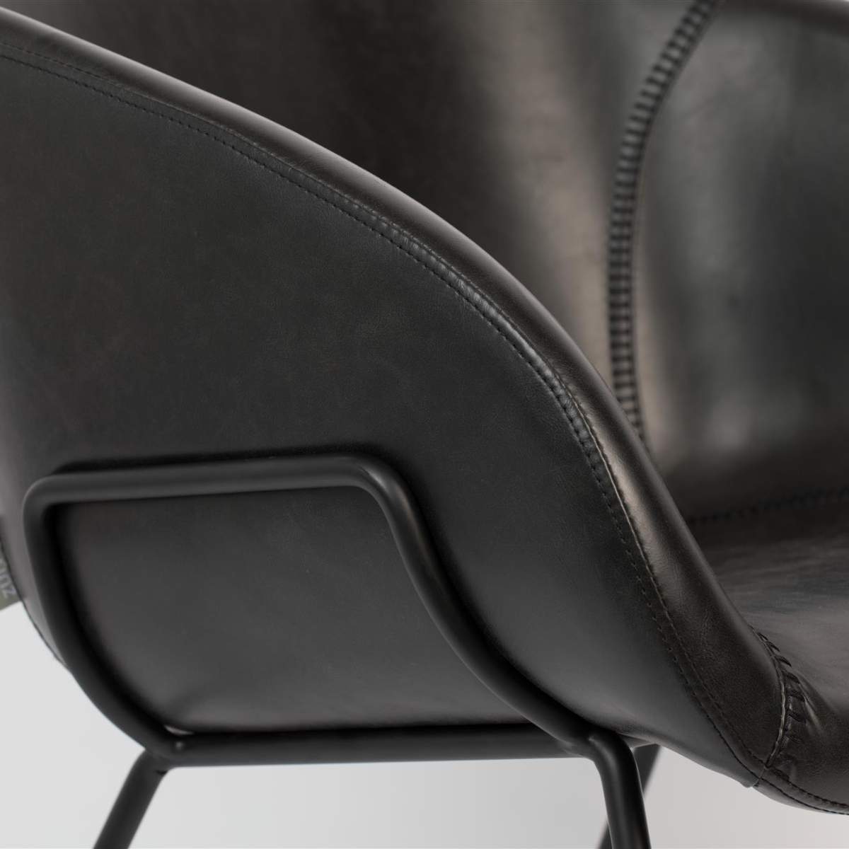 Zuiver Lounge Chair Feston