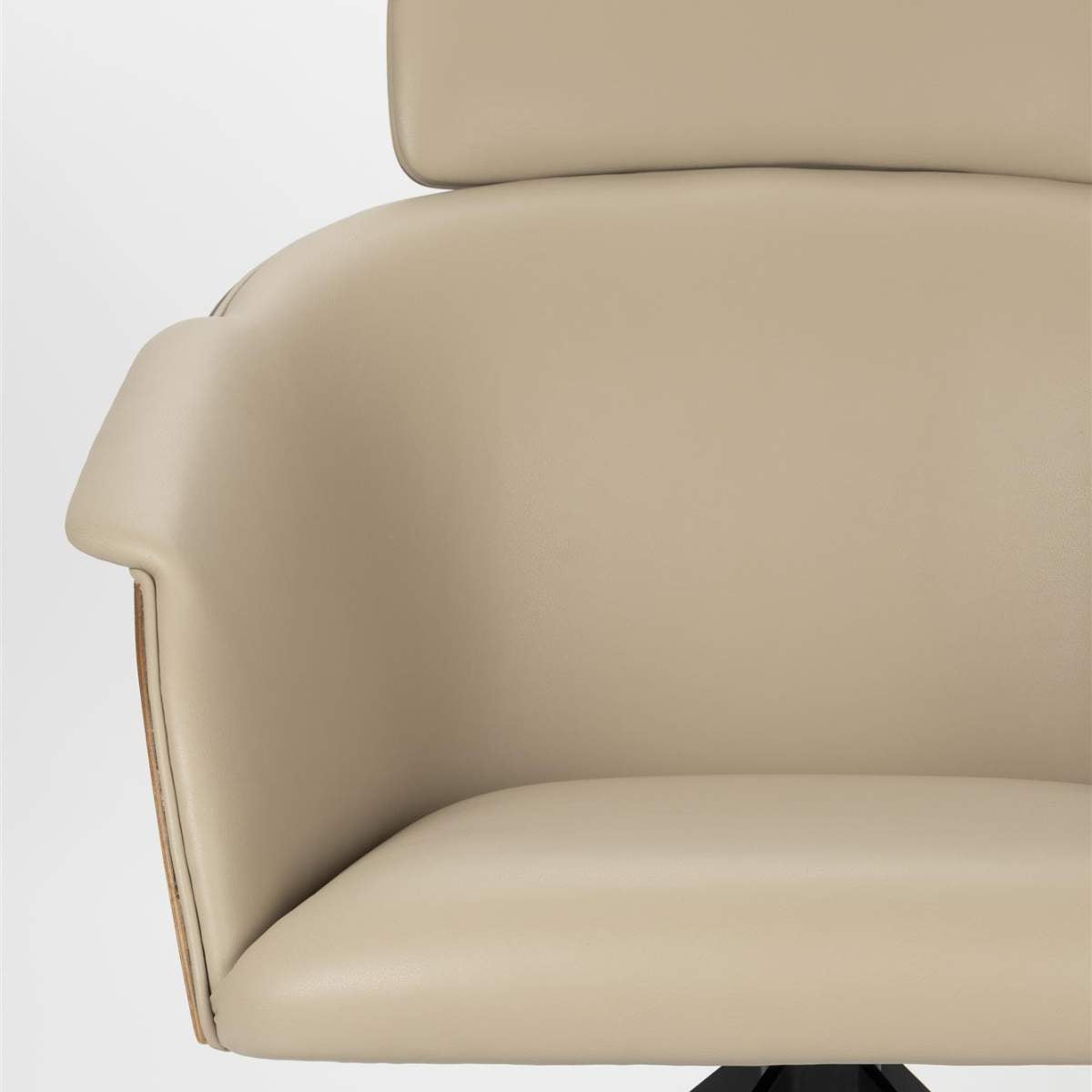 Zuiver Lounge Chair Frie