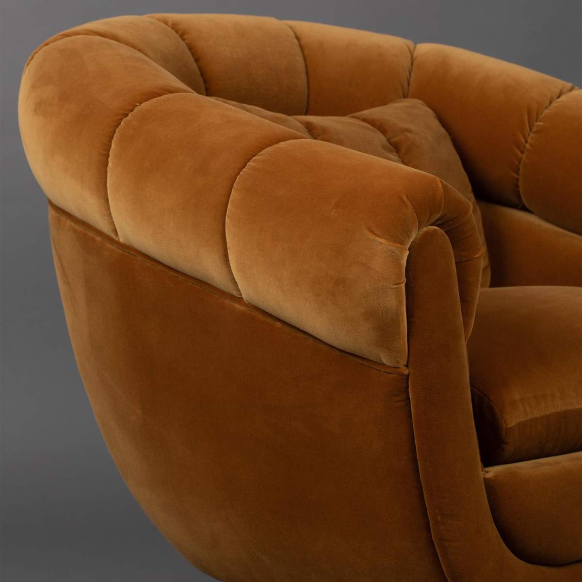 Dutch Bone Lounge Chair Member
