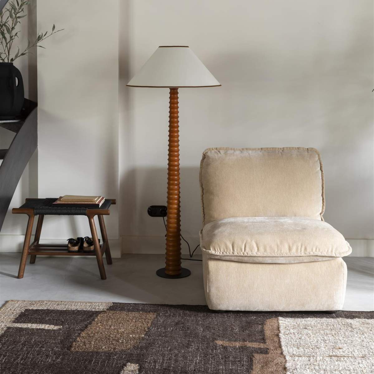 Dutch Bone Lounge Chair Radley