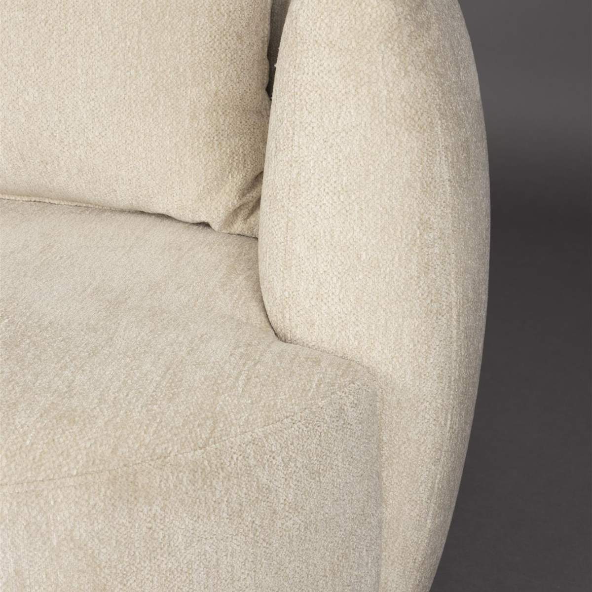 Dutch Bone Lounge Chair Rocca