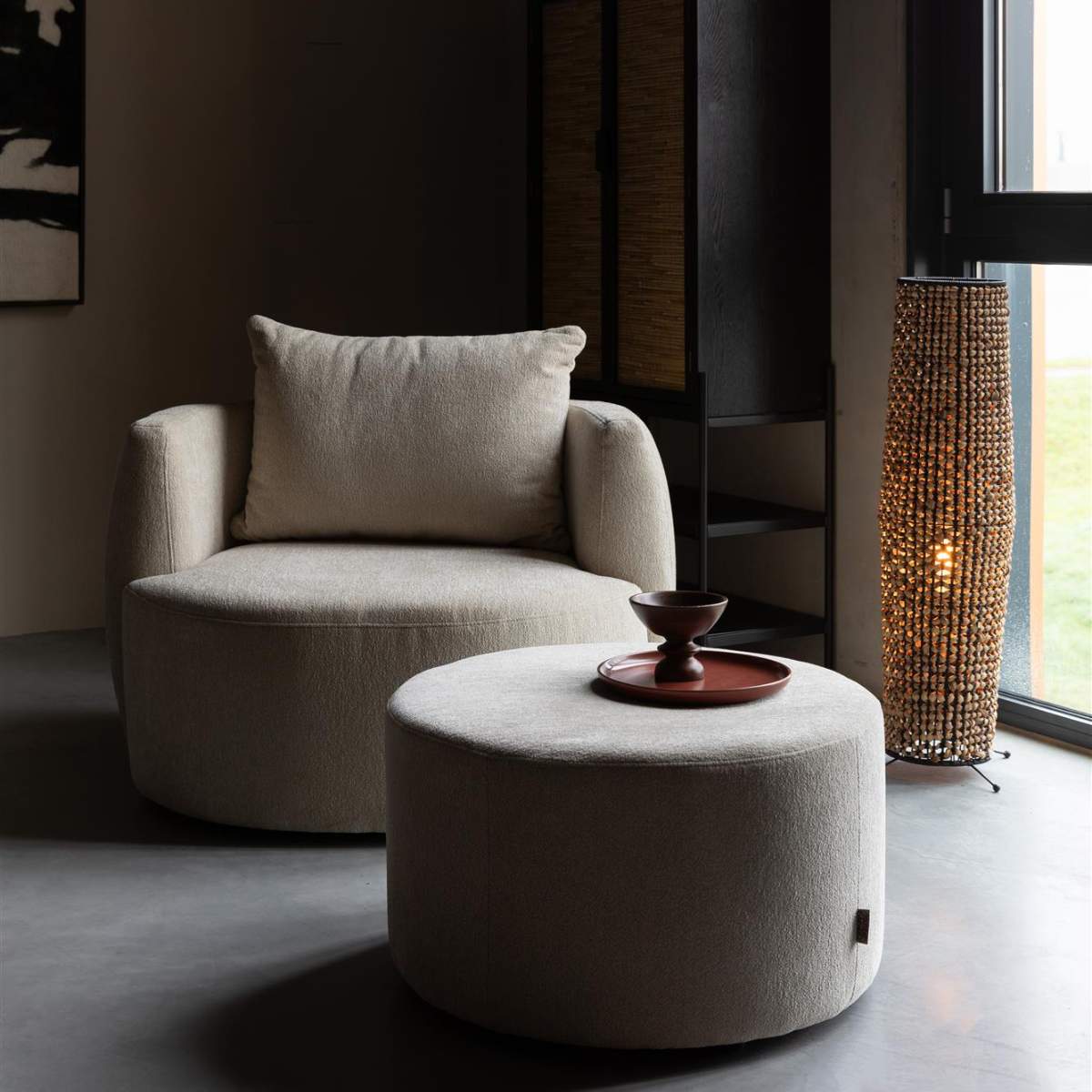 Dutch Bone Lounge Chair Rocca