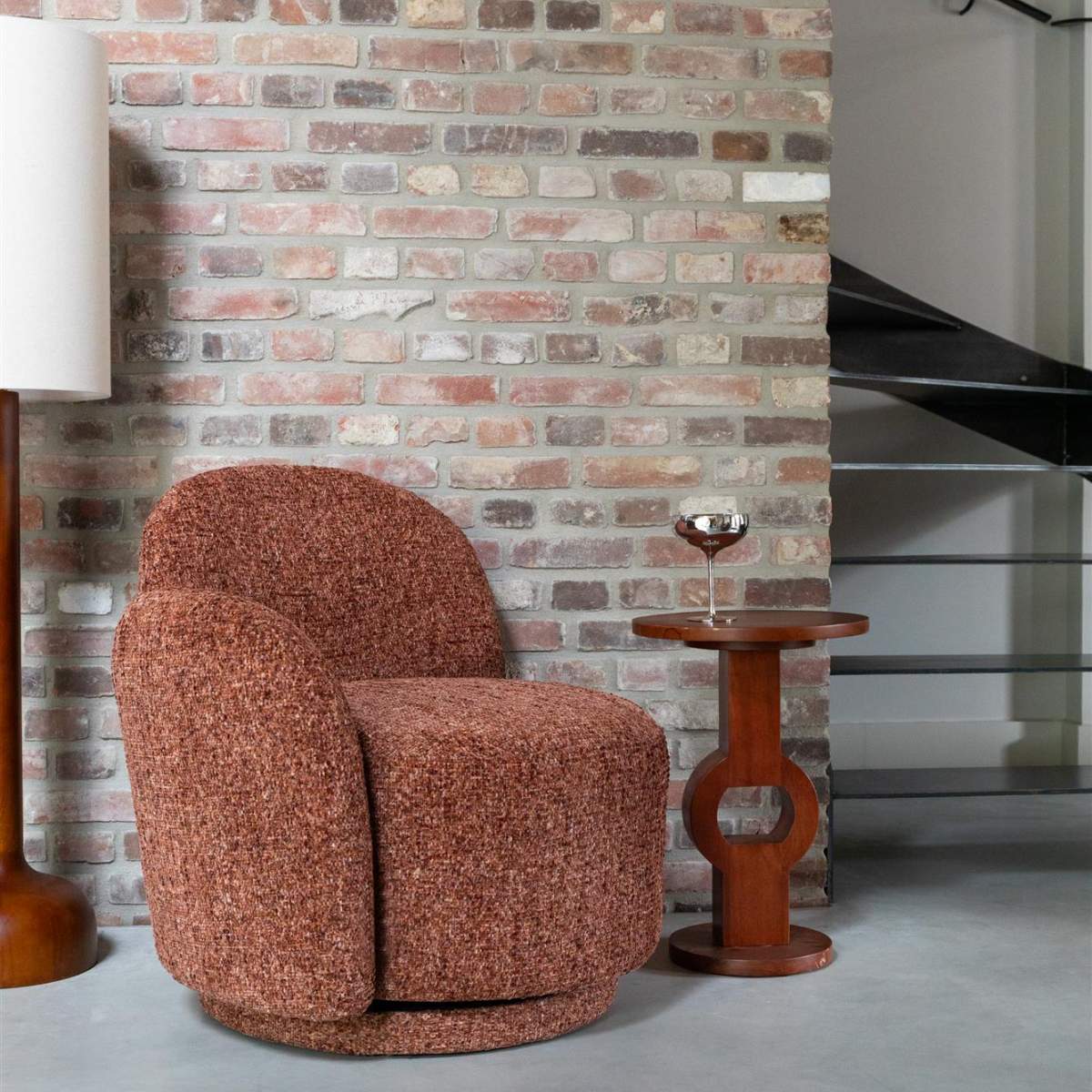 Dutch Bone Lounge Chair Rose