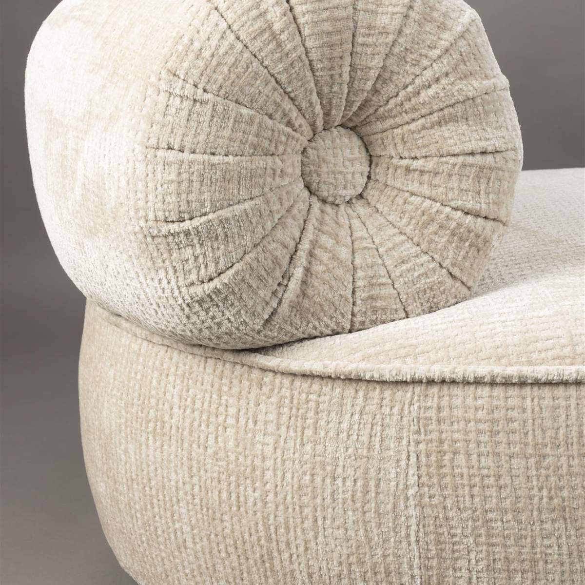 Dutch Bone Lounge Chair Tilbury