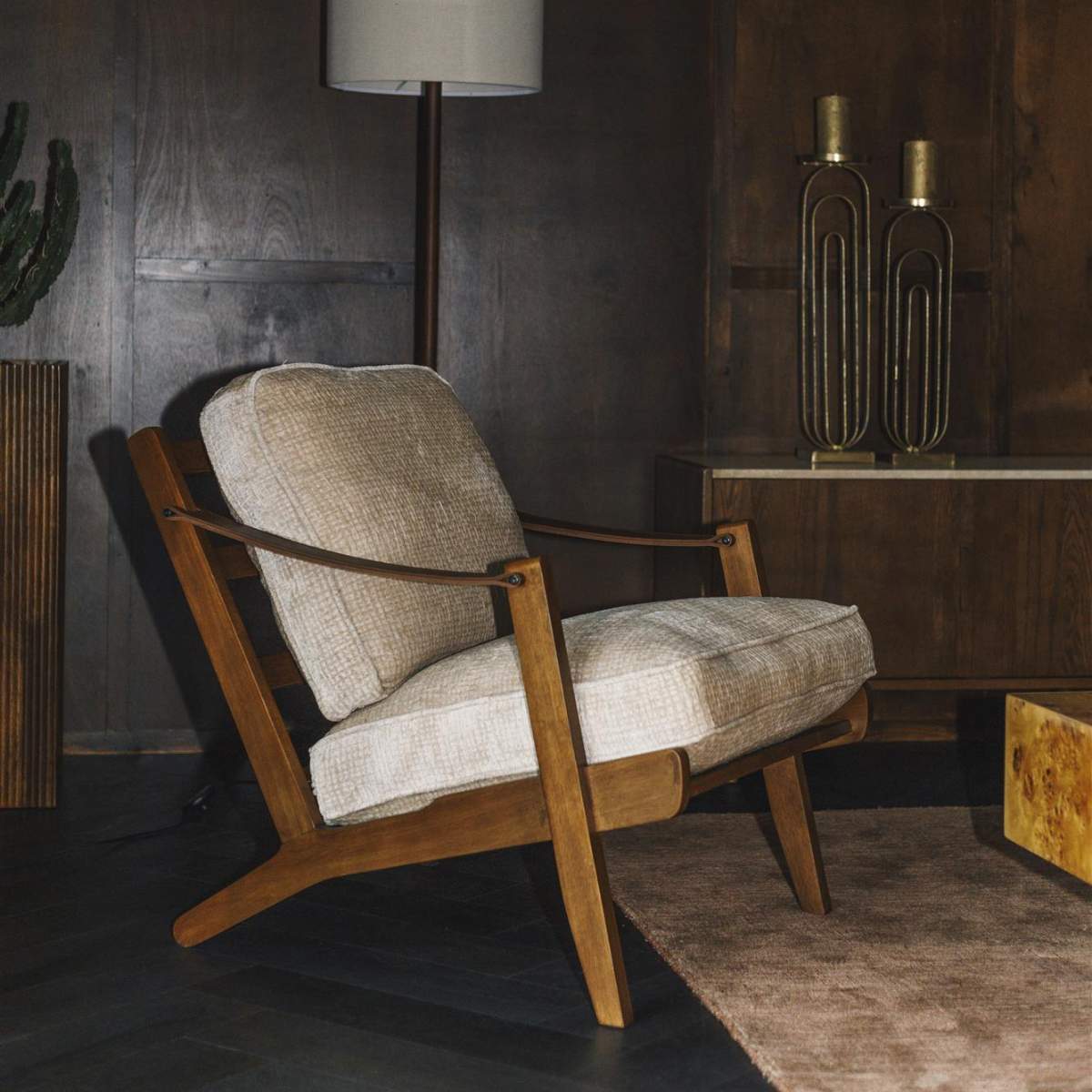 Dutch Bone Lounge Chair Washington