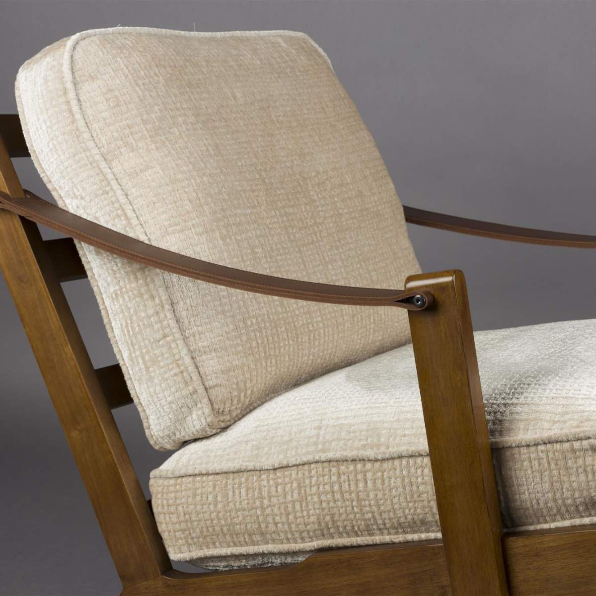 Dutch Bone Lounge Chair Washington