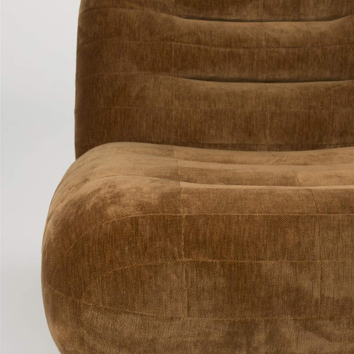 Dutch Bone Lounge Chair Wyatt