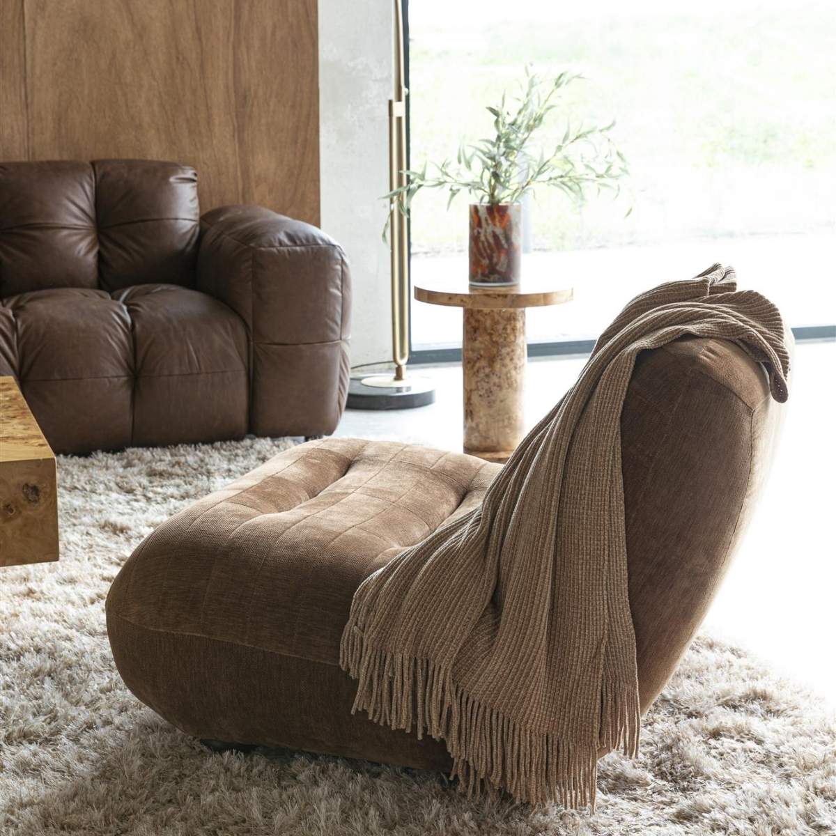 Dutch Bone Lounge Chair Wyatt