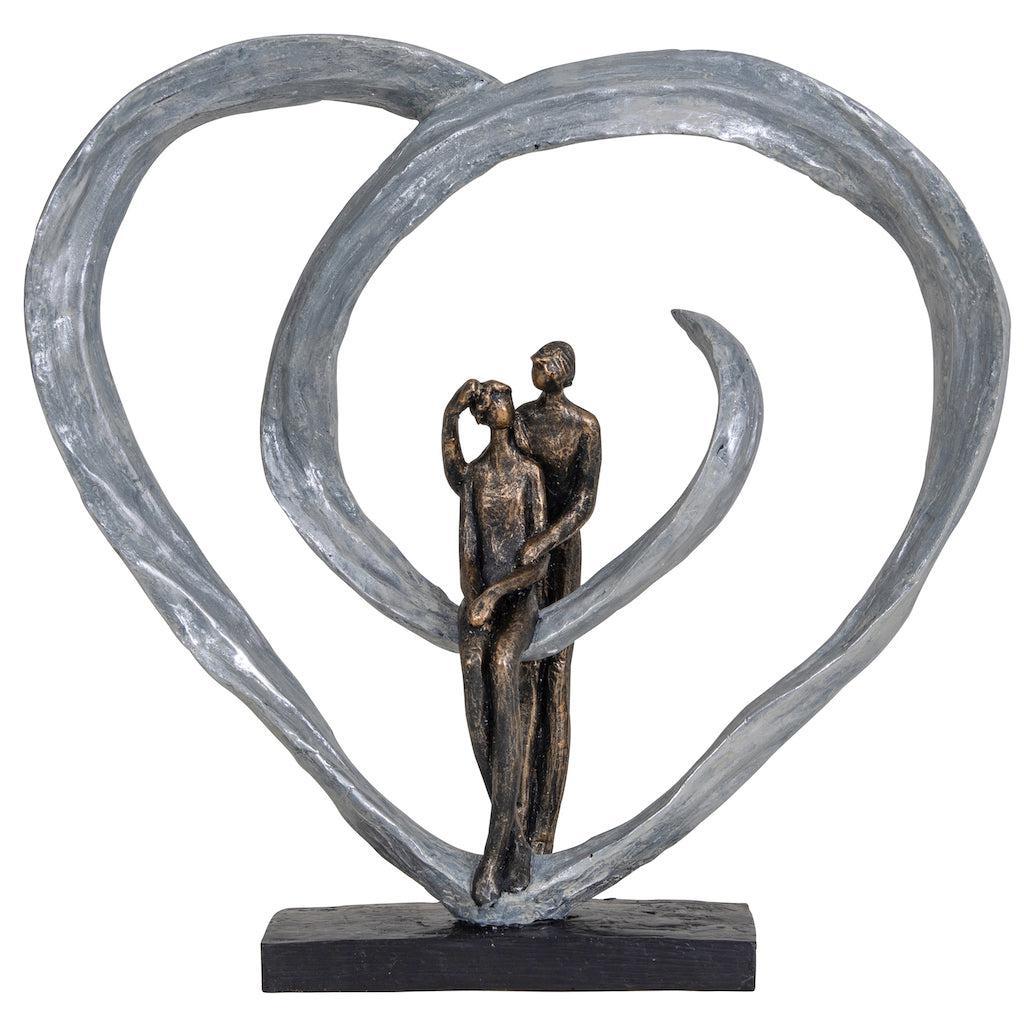Love Sculpture In Circular Heart-Beaumonde