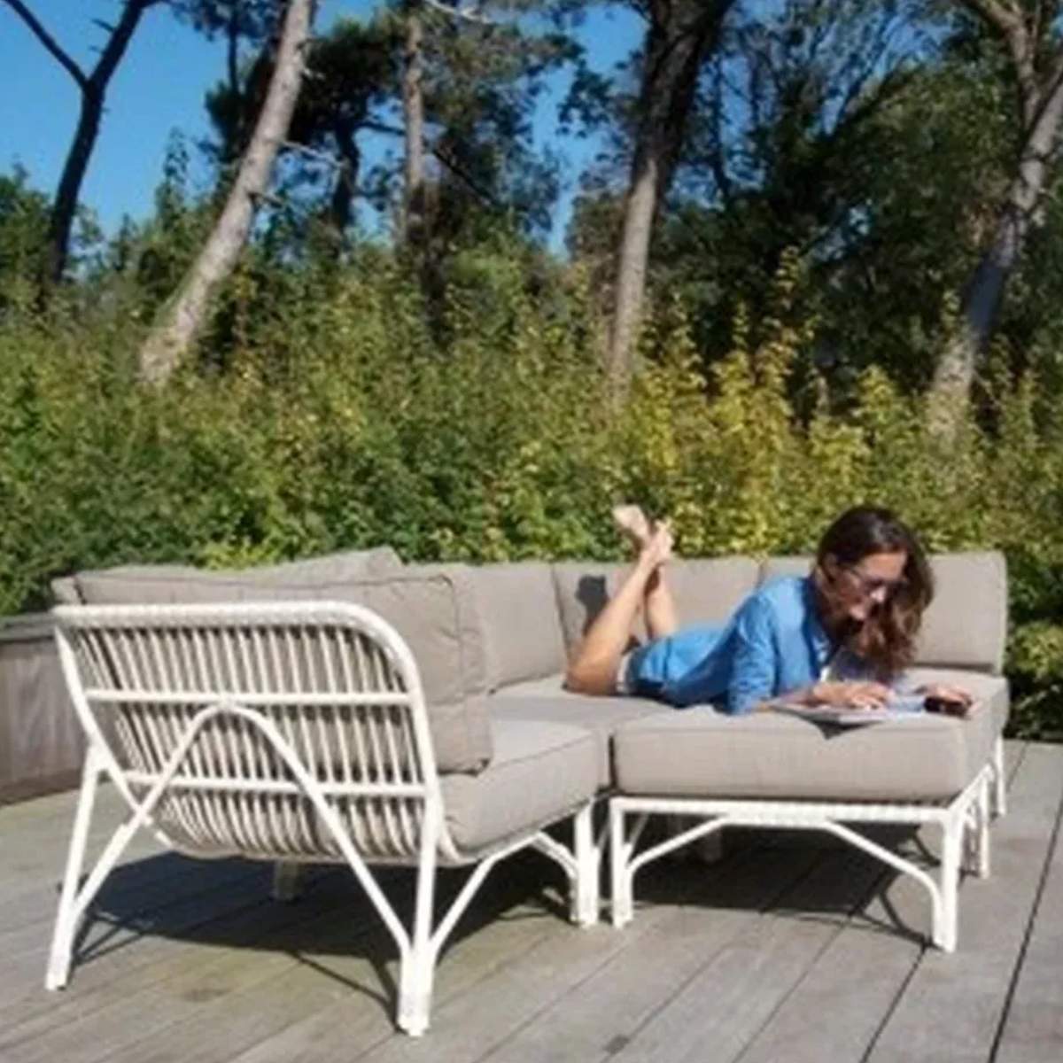Vincent Shepherd Lucy Outdoor Modular Corner