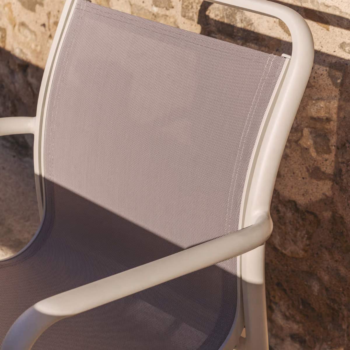 Kave Home Luri stackable chair in ecru aluminium and beige texteline